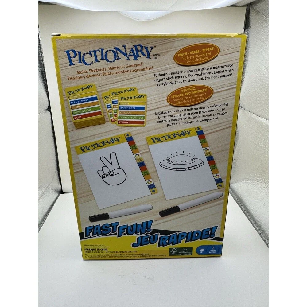 Mattel Pictionary Fast Fun Board Game Dry Erase, 2+ Players, Age 8+ (2021)